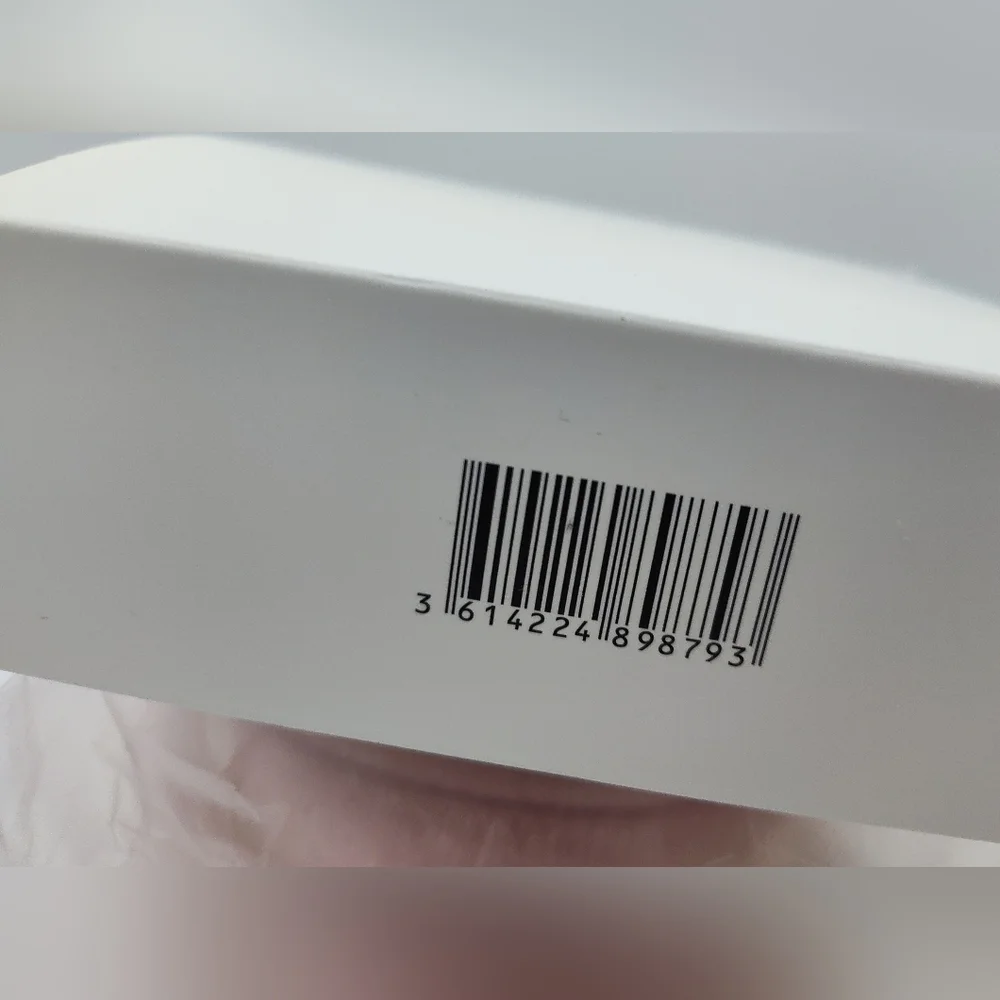 Miu Miu Pink Velvet Chain Pouch Pochette Parfums Gift New In Box - Picture 7 of 7